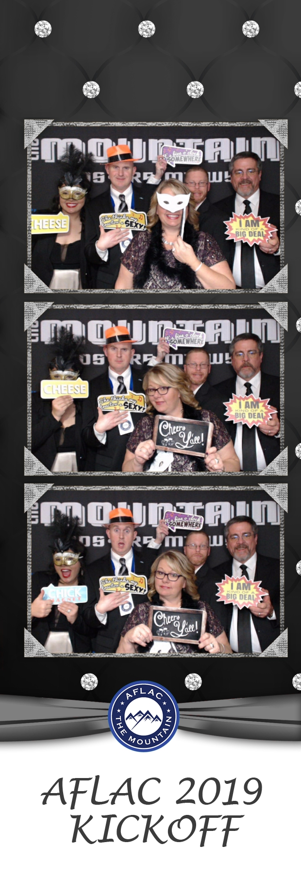 AFLAC 2019 KICKOFF | View more photos from the event at gallery.photoboothbillings.com/u/PhotoBoothBillings/AFLAC-2019-KICKOFF